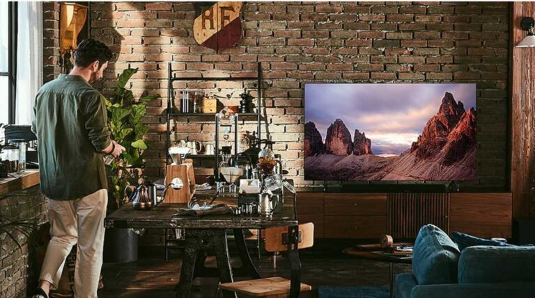 This 85-inch, 4K Samsung TV is just $800 ahead of the big game