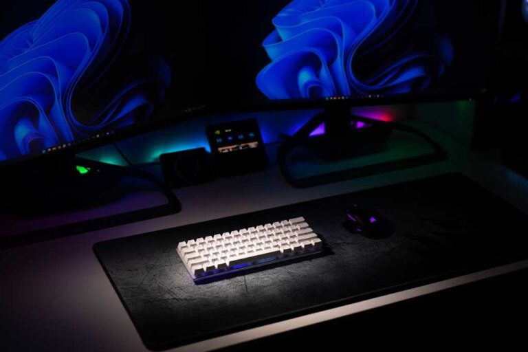 Real PC enthusiasts swear these 24 desk accessories changed their life